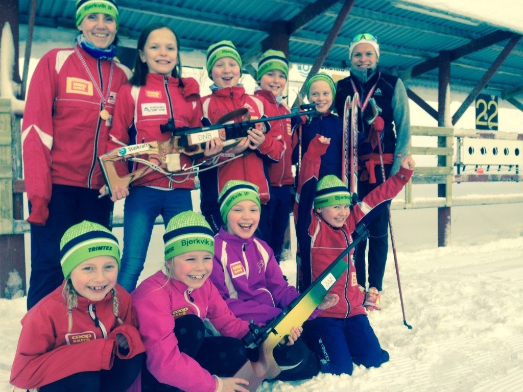 Utøvere i skiskyttergruppa